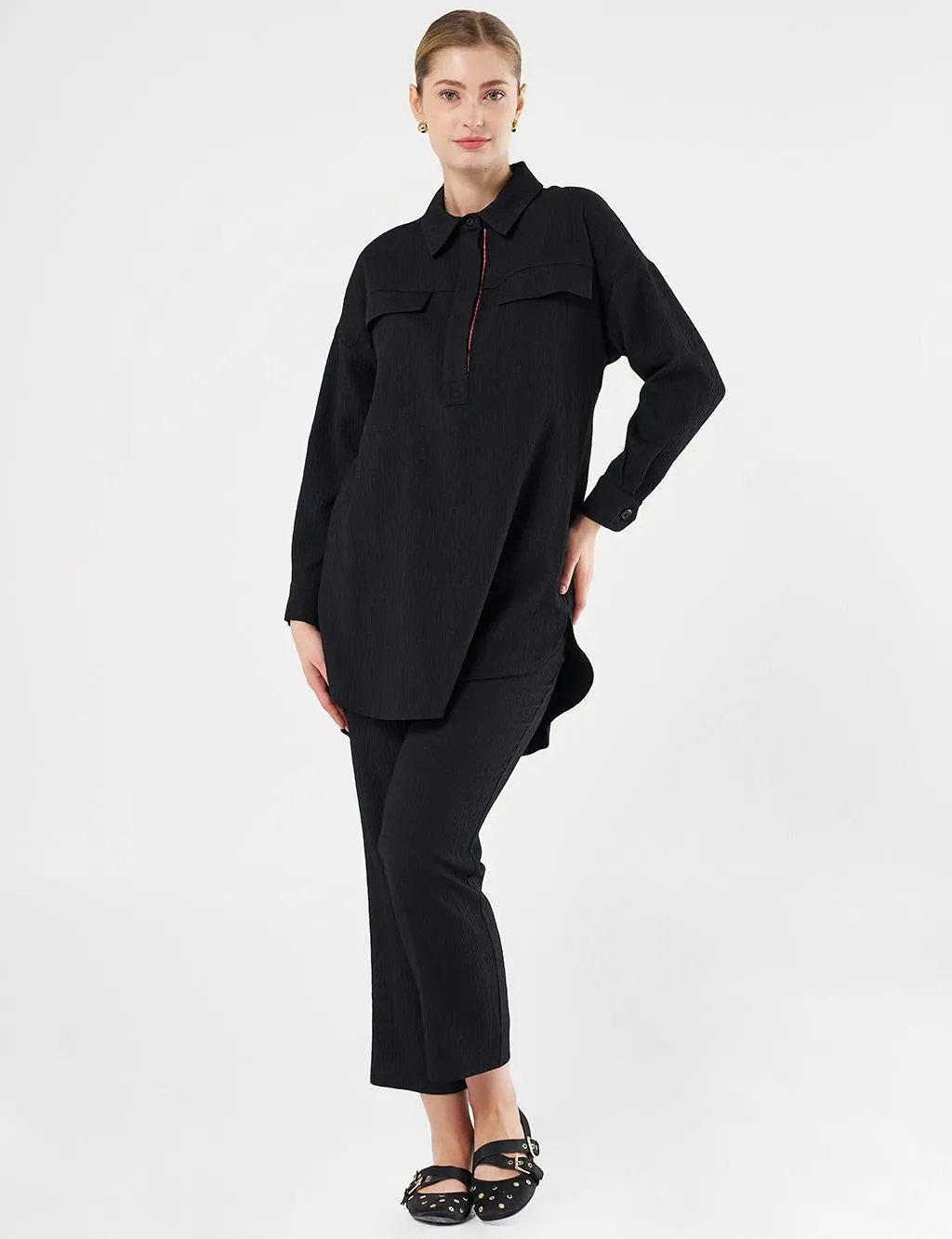 Embosses Double Suit with Flap Pocket Black