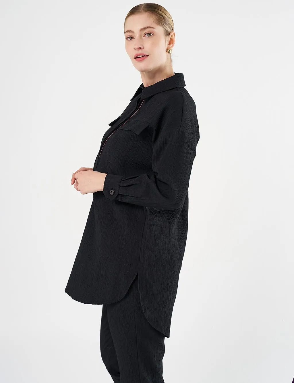 Embosses Double Suit with Flap Pocket Black