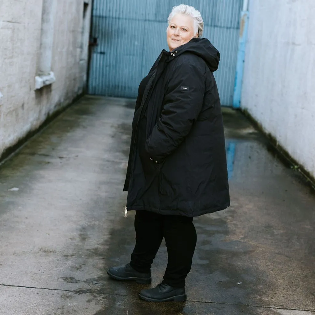 Leila Women's Waterproof Down Coat - Black