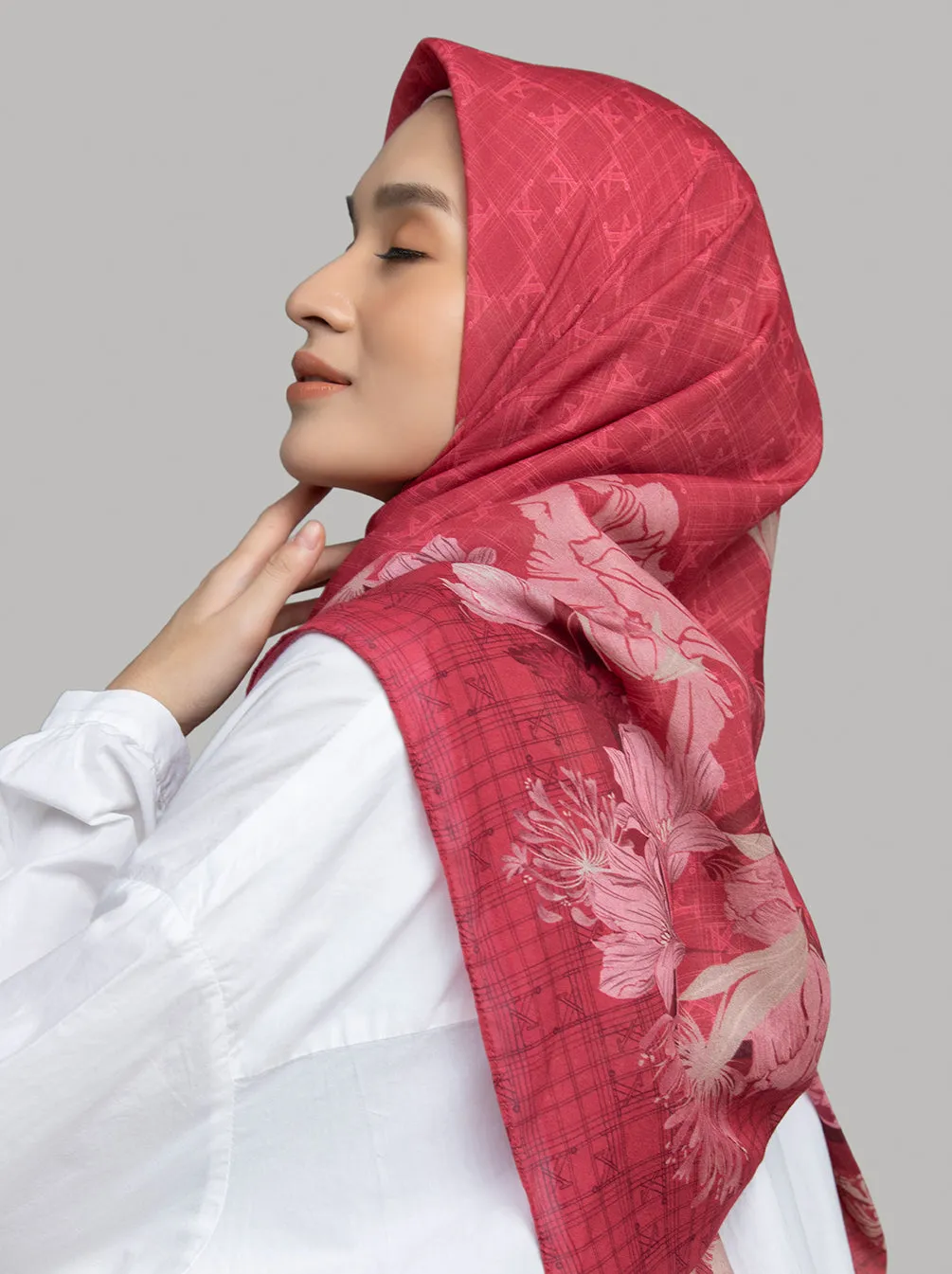 MINERVA SCARF TEABERRY