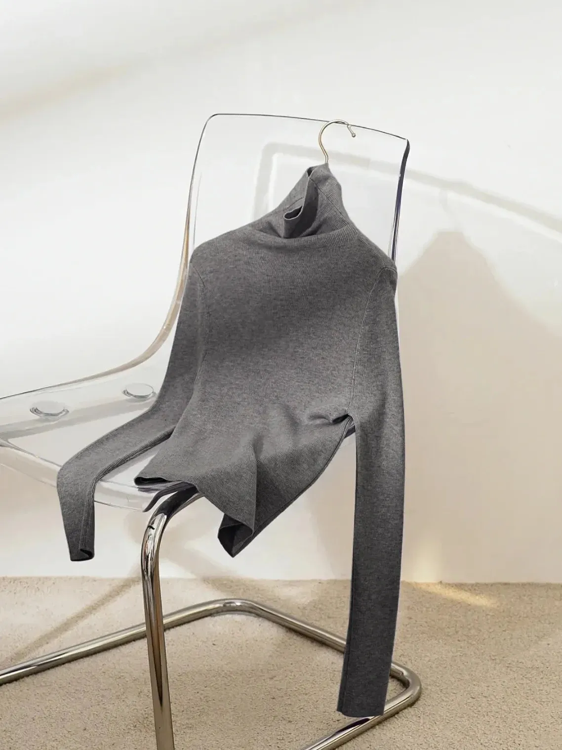 Seamless Lightweight Washable Wool Knit Base Layer Top