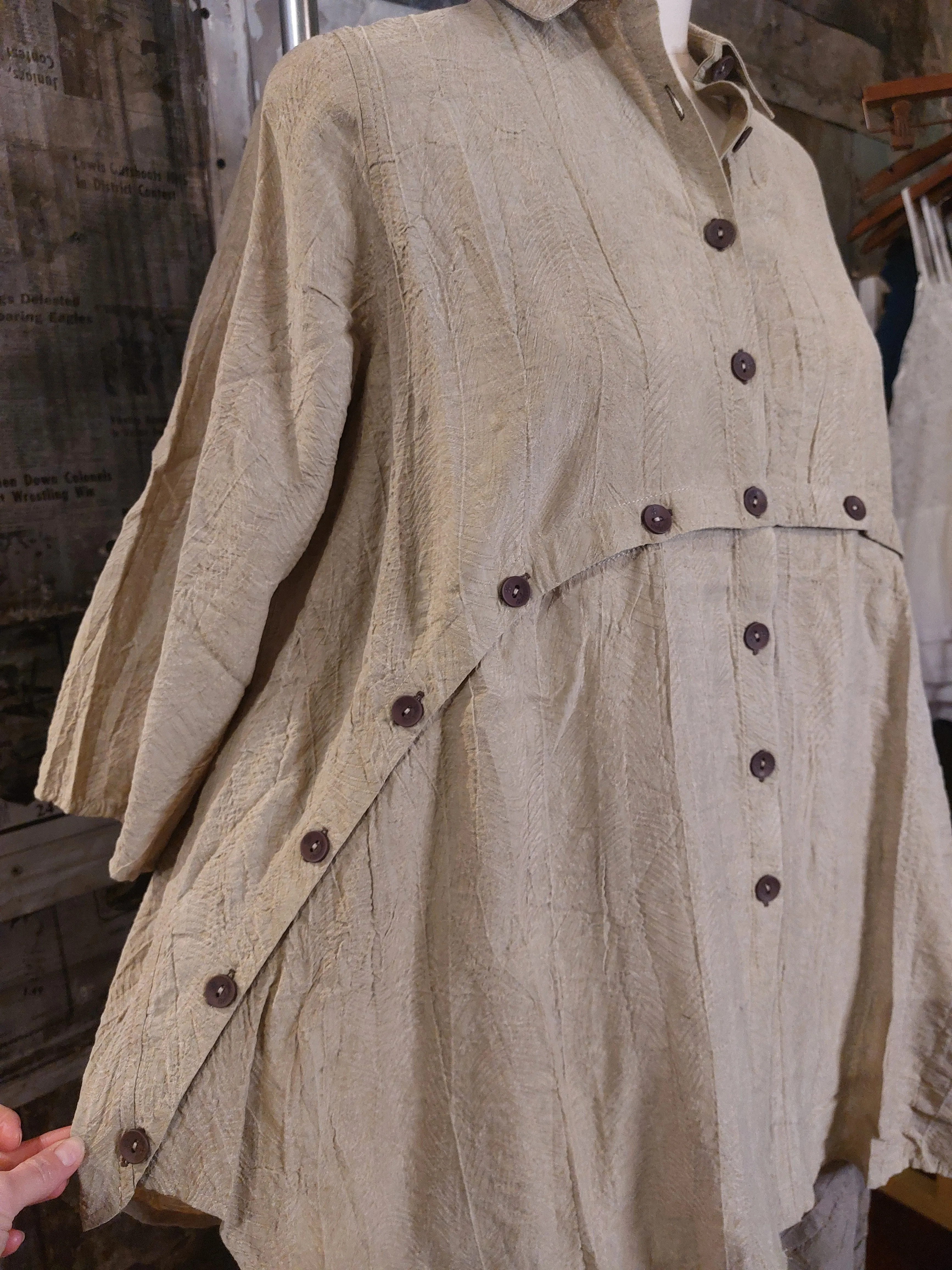 Shark Bite Button Down Tunic-Ivory