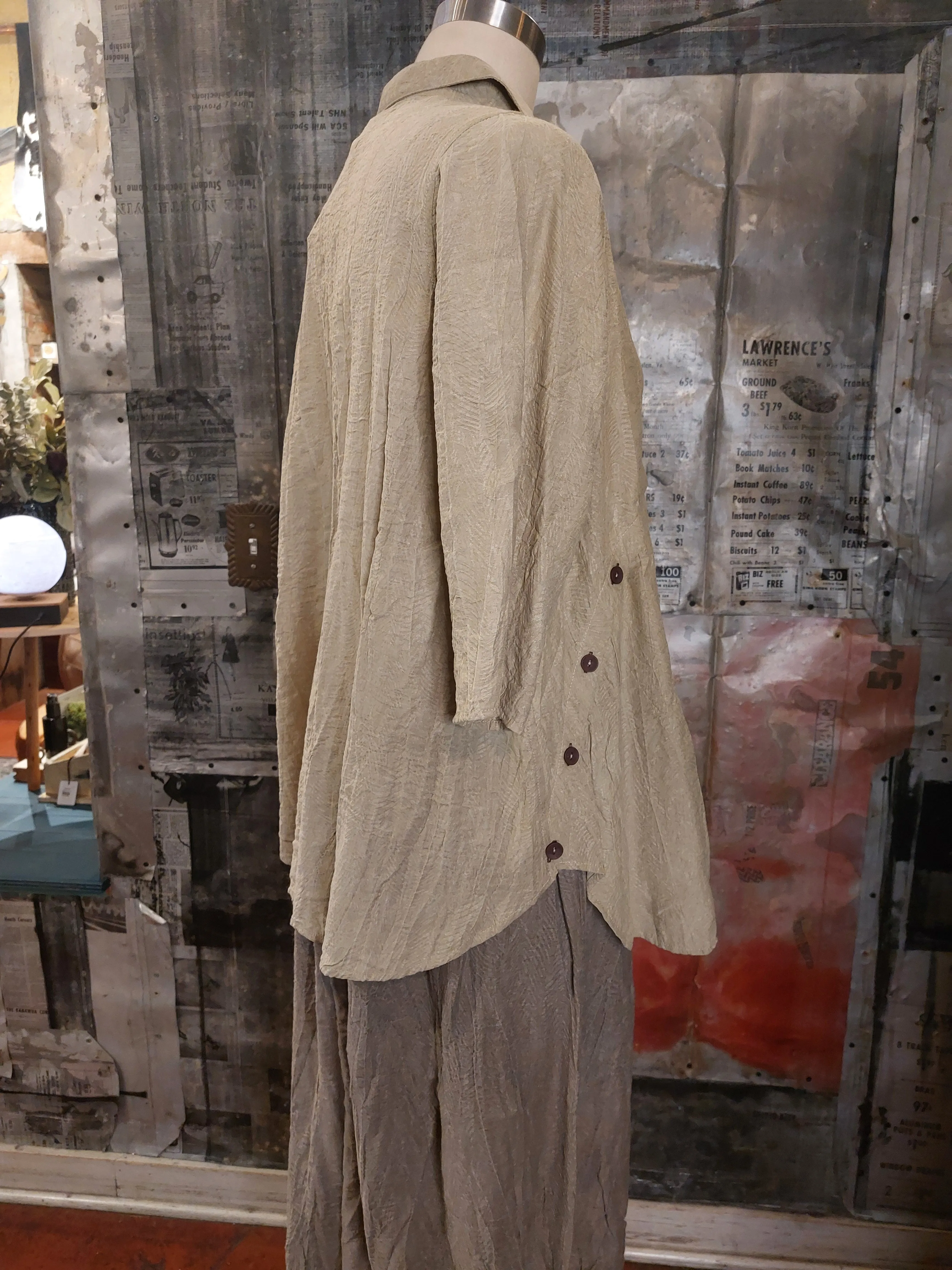Shark Bite Button Down Tunic-Ivory