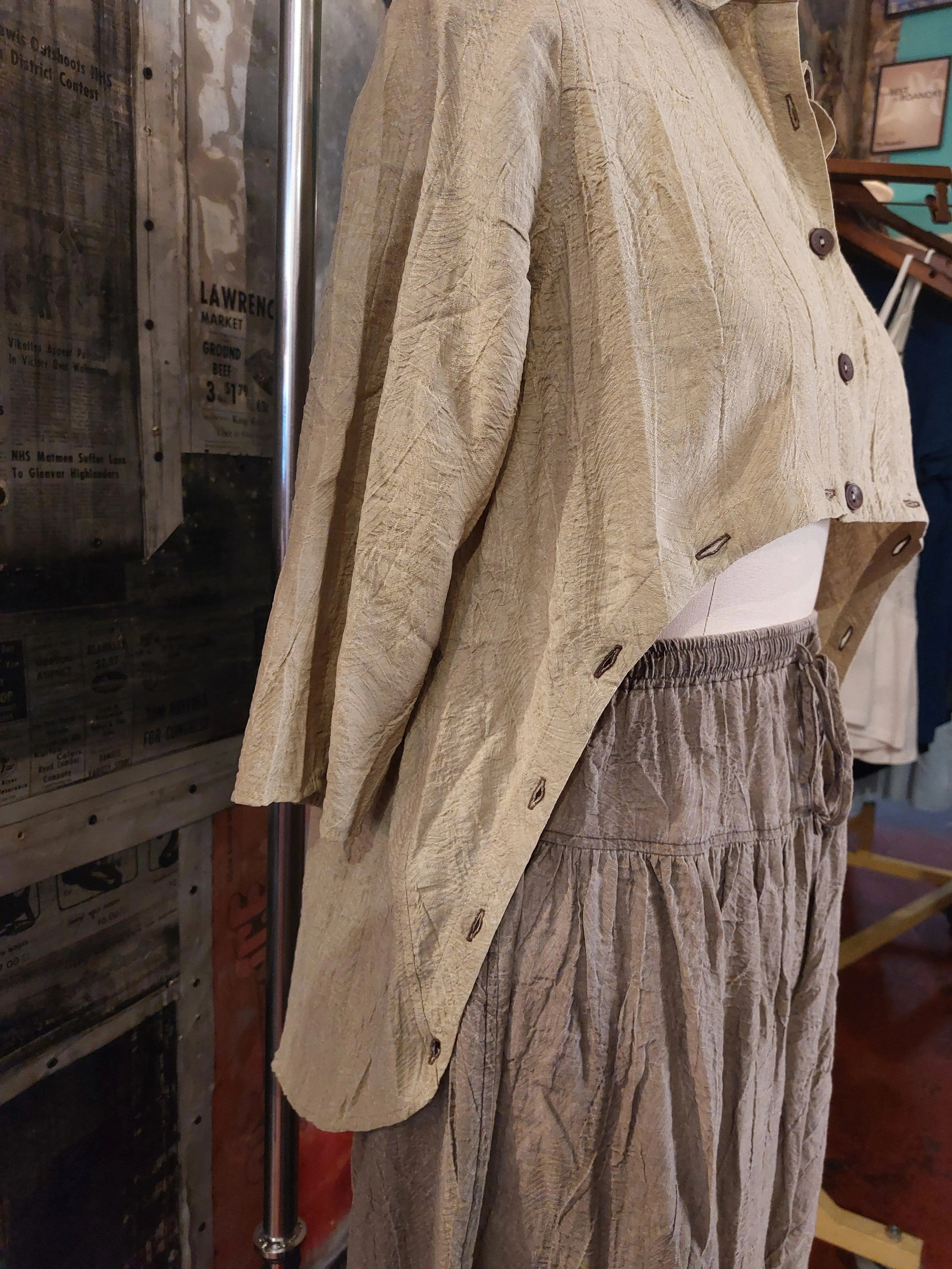 Shark Bite Button Down Tunic-Ivory
