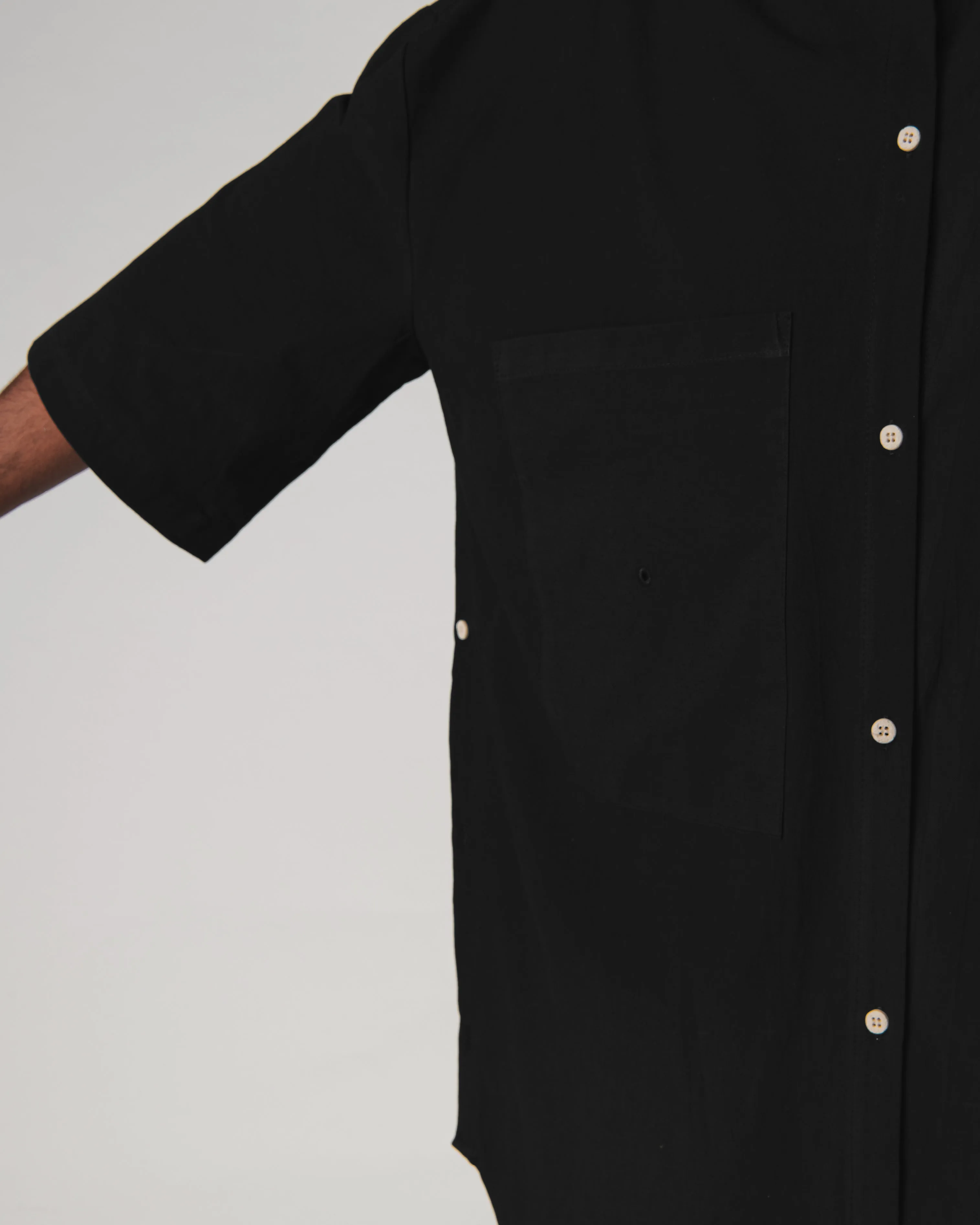 Unisex: The Shirt Dress (Black)