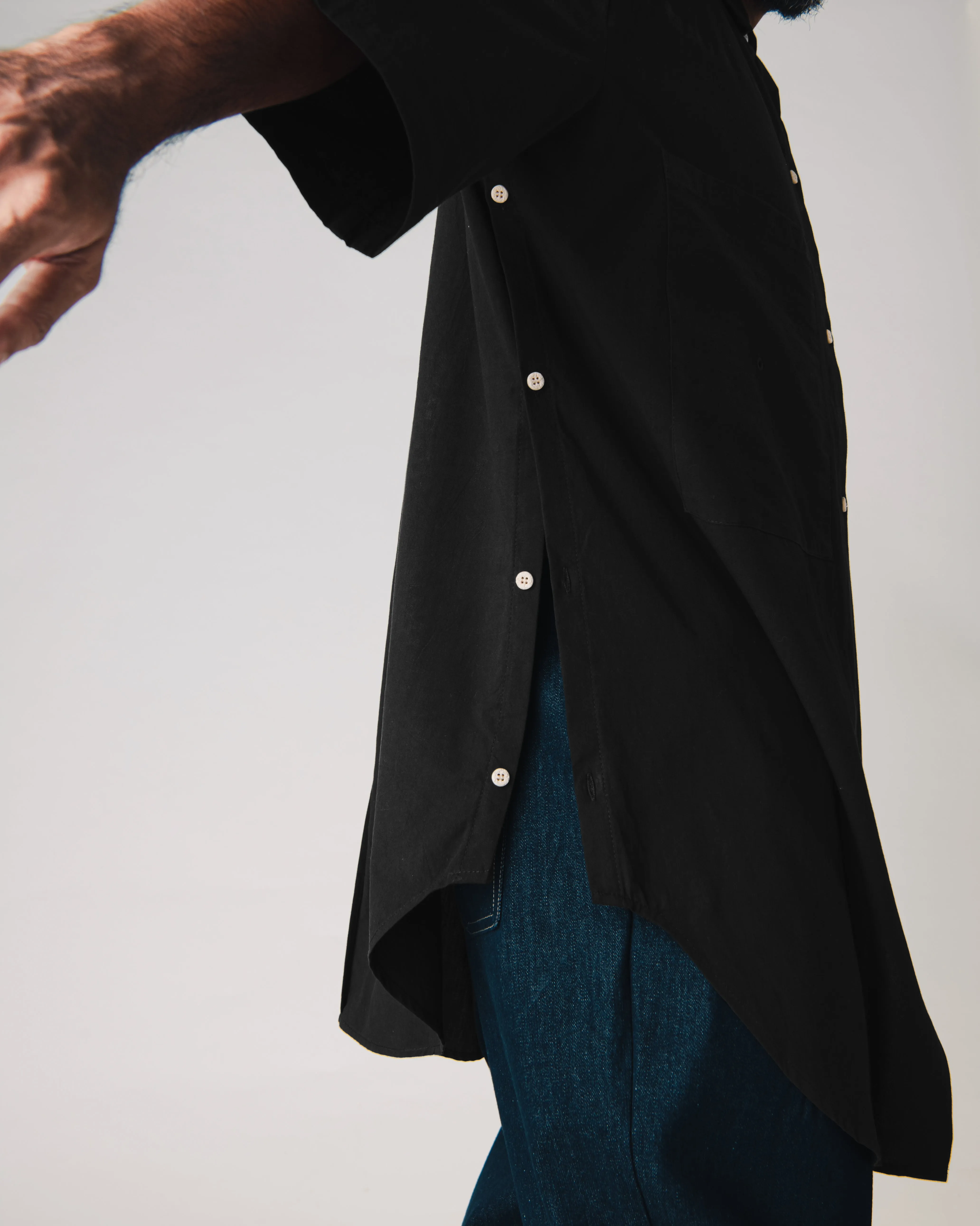Unisex: The Shirt Dress (Black)