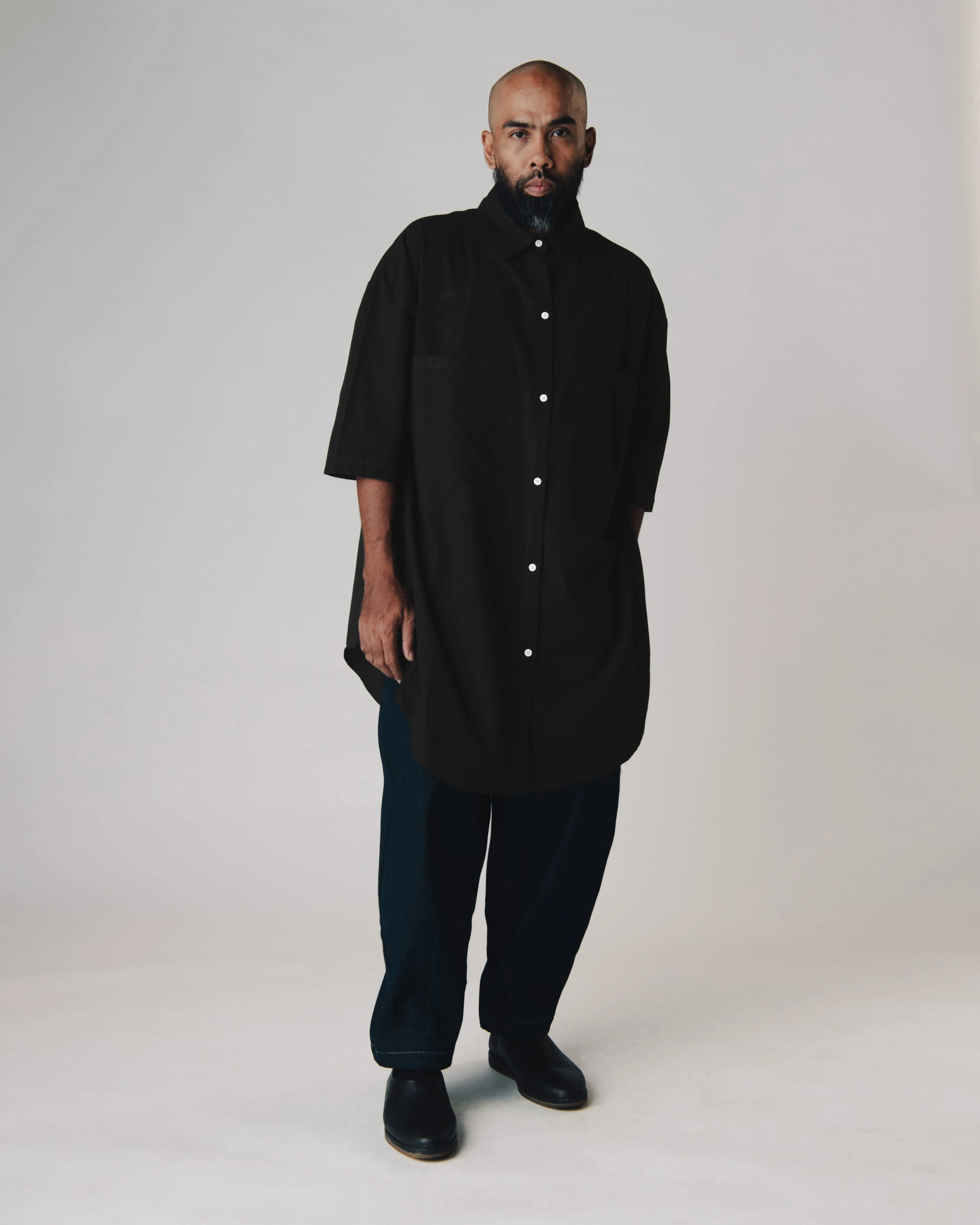 Unisex: The Shirt Dress (Black)